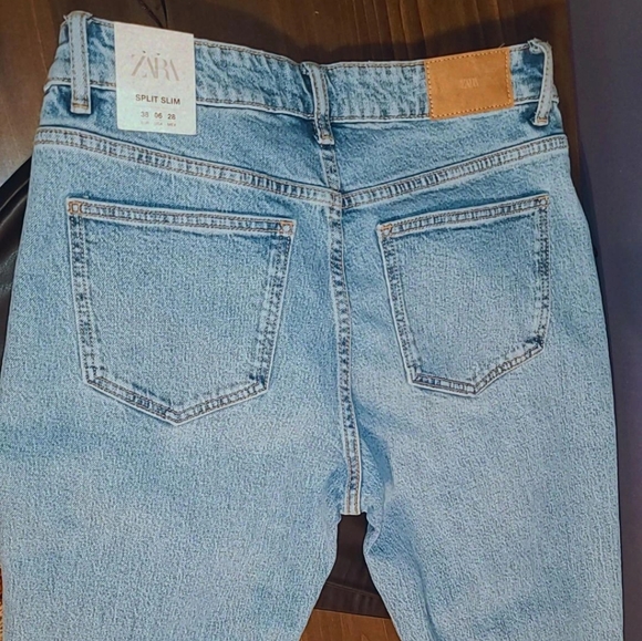 NWT Zara RIPPED SLIM JEANS - Picture 4 of 5